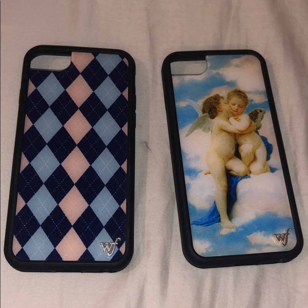 TWO wildflower brand new condition iPhone 66s case